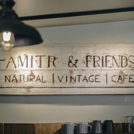 Amitr & Friends Cafe