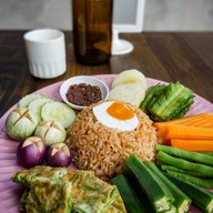 เมนูของร้าน LEON - Steak Pizza ระนอง