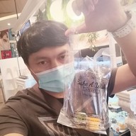Bake A Wish ริมน้ำปิง