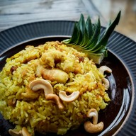 เมนูของร้าน LEON - Steak Pizza ระนอง