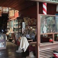 ชุมชนเก่าตลาดหัวตะเข้