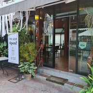 Baan Buri Café