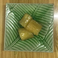 หน้าร้าน ขนมหวาน ซอยพะเนียง