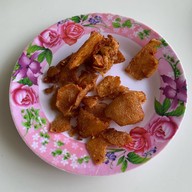 เมนูของร้าน ก๋วยเตี๋ยวเรือโกหลิว คลองสอง