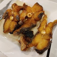 เมนูของร้าน ไทยเสรี แสงชูโต