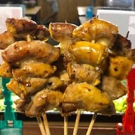 ไส้ย่างยัดไข่ไส้ย่างL.a ไส้ย่างยัดไข่ในนามไส้ย่างแอลเอเจ้าแรกตลาดนัดรถไฟรัชดา