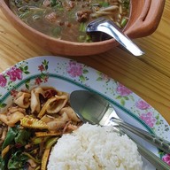 เมนูของร้าน ก๋วยเตี๋ยวเรือบัวนา