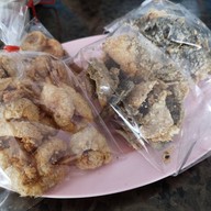 เมนูของร้าน อ้วน ก๋วยเตี๋ยวทะเล