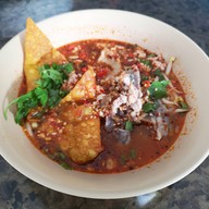 เมนูของร้าน อ้วน ก๋วยเตี๋ยวทะเล