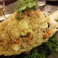 เมนูของร้าน ลานลม อุดมสุข