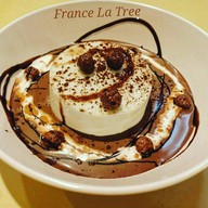 ฝรั่งเศสราตรี