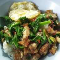 ยายณีอาหารตามสั่ง สุคนธสวัสดิ์26