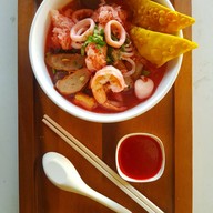 เมนูของร้าน ร้านก๋วยเตี๋ยวขั้นเทพ By สุทธิโชคโภชนา
