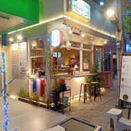 ฝรั่งเศสราตรี