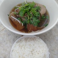 เมนูของร้าน นิวเพ็ญจันทร์โภชนา เชียงใหม่