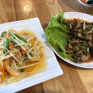 ก๋วยเตี๋ยวเรือ หลังสวน@mata ใหญ่