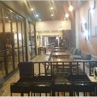 บรรยากาศ ร้านปิดถาวร