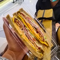 เมนูของร้าน Chef Erwin Bistro