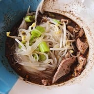 ก๋วยเตี๋ยวเรือ ป.ประทีป สาขาสันป่าตอง สาขาสันป่าตอง