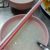 เมนูของร้าน เจ๊นิด ข้าวต้ม