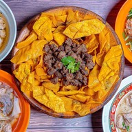 ป้าสาวโล้งโต้งตลาดศาลเจ้า ตลาดศาลเจ้า