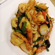 ข้าวต้ม 1 บาท กลางเวียงเจ๊เยาว์ หนองป่าครั่ง