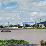 บรรยากาศ ป้าแหววก๋วยเตี๋ยวริมน้ำ
