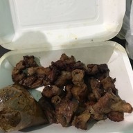 ซานโถวติ่มซำ ถ.โพธิ์กลาง (รร.สุขาฯ)