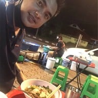 ราชาบะหมี่ เกี๊ยวปูหมูแดงอบน้ำผึ้ง