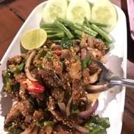 เมนูของร้าน ลาบยโส&แจ่วฮ้อนยโส สาขาเพชรดำคาเฟ่