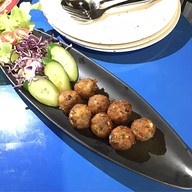 88 Cafe Bar & Bistro