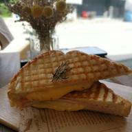 เมนูของร้าน Stuffed Bistro