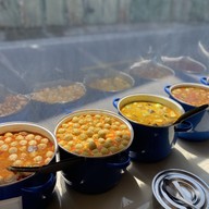 หน้าร้าน ร้านขนมจีนน้ำยาพริกแกงใต้ สุขุมวิท-คลองเตย