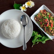ครัวทรายทอง (Sai thong) อาหารตามสั่ง