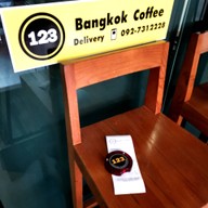 บรรยากาศ 123 Bangkok house & coffee เพชรบุรีตัดใหม่