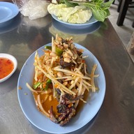 เมนูของร้าน ลครพลไก่หมุนหมักน้ำผึ้ง