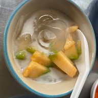 เมนูของร้าน ลครพลไก่หมุนหมักน้ำผึ้ง