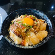 Oreno Sushi x Nitengyu Yakiniku ลาดปลาเค้า