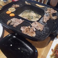 ก๋วยเตี๋ยวเรือ หลังสวน@mata ใหญ่