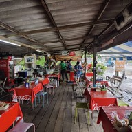 บรรยากาศ เย็นตาโฟป้าเสนา เล้งแซ่บ สาขา2 สาขา 2