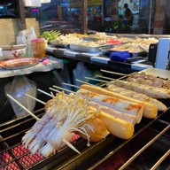 หม่าล่า by ร้านเก่งกับแกล้ม นิรันดร์คอนโด ลาดพร้าว101แยก36