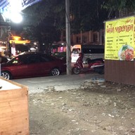 ผัดไท หอยทอด ออส่วน พี่หนิง ลาดพร้าว 101