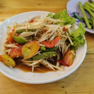 ตำครกแตก เจ๊ตรี ตลาดเดินเล่น