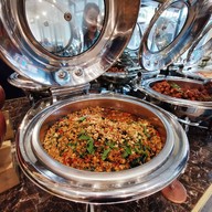 โรงแรมพนมรุ้งปุรี