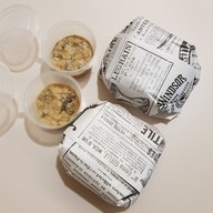 เมนูของร้าน Jamie's Burgers LINE MAN Kitchen สุขุมวิท