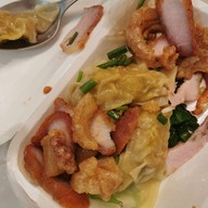 กวางเจาบะหมี่เกี๊ยว