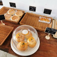 เมนูของร้าน Bunny Buns Coffee & Restaurant