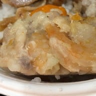 หมูทอดเจ๊จง เอฟวายไอ เซ็นเตอร์ (FYI Center)