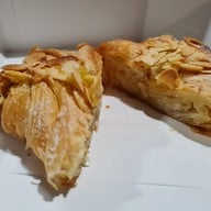 เมนูของร้าน James Boulangerie พรานนก