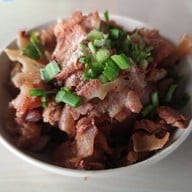 เมนูของร้าน ก๋วยเตี๋ยวเรือแหกโค้ง นครราชสีมา